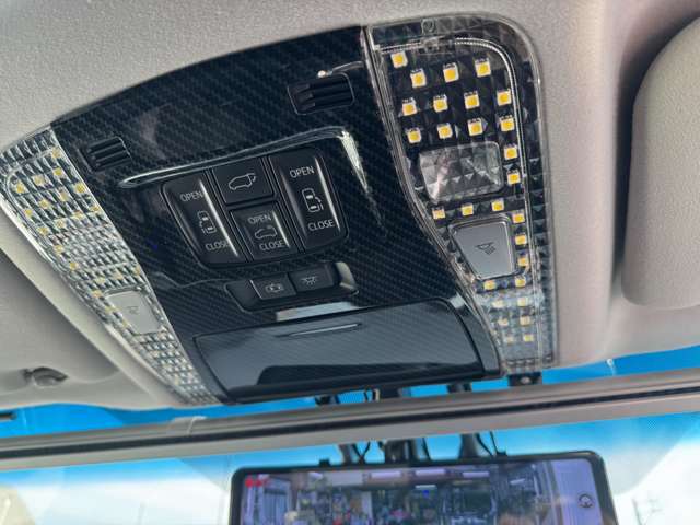 トヨタ ヴェルファイア　ハイブリッド ハイブリッド ２．５ ＺＲ Ｇエディション Ｅ－ＦＯＵＲ ４ＷＤ H27年 (甲信越・北陸) 99