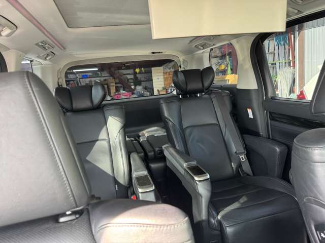 トヨタ ヴェルファイア　ハイブリッド ハイブリッド ２．５ ＺＲ Ｇエディション Ｅ－ＦＯＵＲ ４ＷＤ H27年 (甲信越・北陸) 99