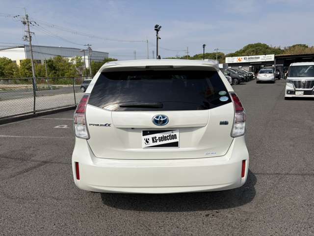 トヨタ プリウスΑ １．８ Ｓ H27年 (近畿) 99
