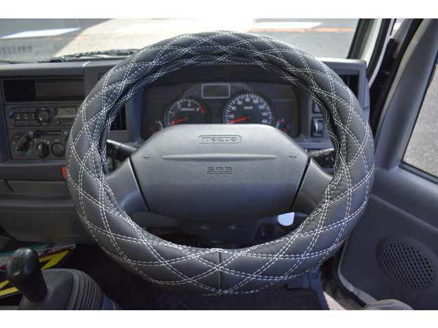 マツダ タイタン ３．０ＤＴ 冷蔵冷凍車－３０℃設定 H30年 (近畿) 99