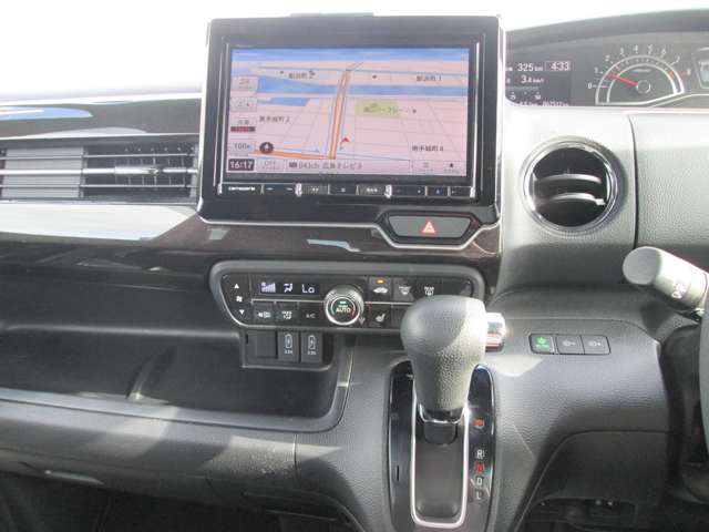 ホンダ Ｎ　ＢＯＸ カスタム ６６０ Ｇ Ｌ ホンダセンシング R2年 (中国) 99