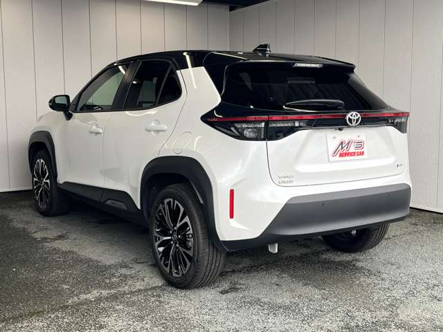 トヨタ ヤリスクロス　ハイブリッド １．５ ハイブリッド Ｚ Ｅ－ＦＯＵＲ ４ＷＤ R7年 (東北) 99