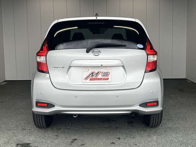 日産 ノート １．２ Ｘ ＦＯＵＲ ４ＷＤ H30年 (東北) 99