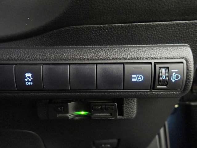 トヨタ カローラスポーツ １．２ Ｇ R2年 (近畿) 99