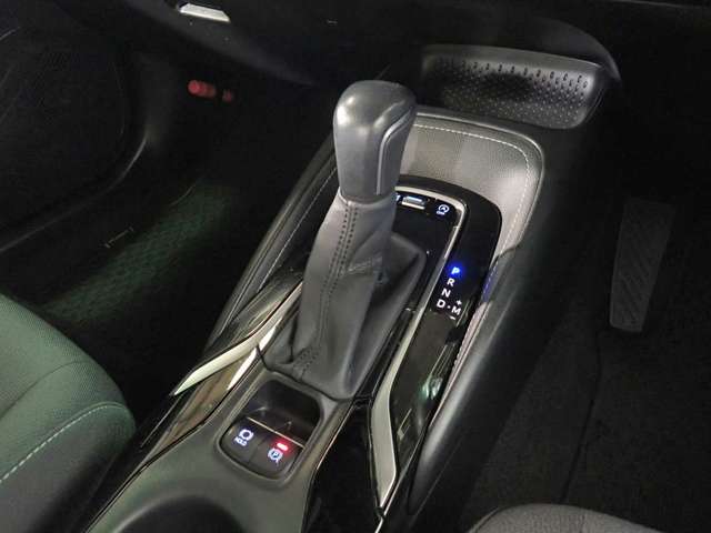 トヨタ カローラスポーツ １．２ Ｇ R2年 (近畿) 99
