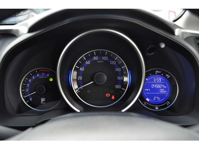 ホンダ フィット １．３ １３Ｇ Ｆパッケージ H27年 (近畿) 99