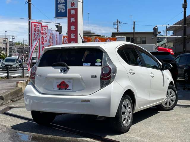 トヨタ アクア １．５ Ｓ H26年 (関東) 99