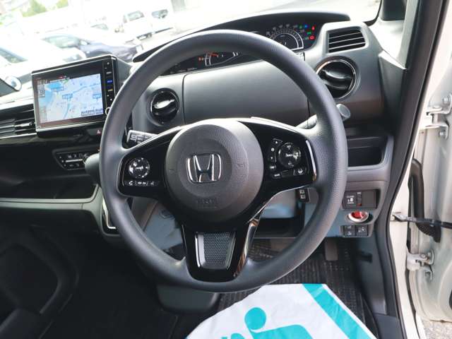 ホンダ Ｎ　ＢＯＸ カスタム ６６０ Ｌ R3年 (九州・沖縄) 99