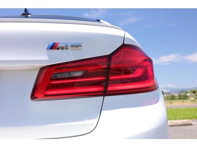 ＢＭＷ Ｍ５ ４．４ ４ＷＤ H30年 (東海) 99