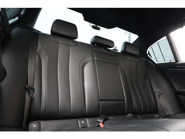 ＢＭＷ Ｍ５ ４．４ ４ＷＤ H30年 (東海) 99