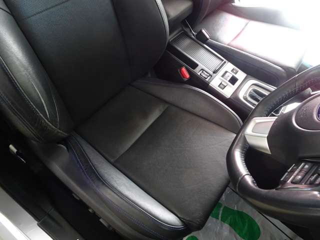 スバル レヴォーグ １．６ ＧＴ－Ｓ アイサイト ４ＷＤ H26年 (東海) 99