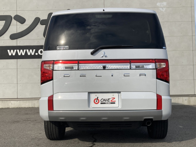 三菱 デリカ　Ｄ：５ ２．２ Ｐ ディーゼルターボ ４ＷＤ R6年 (四国) 99