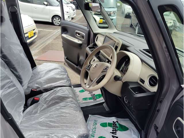 スズキ ワゴンＲ　スマイル ６６０ クリームコーデ R8年 (東海) 99