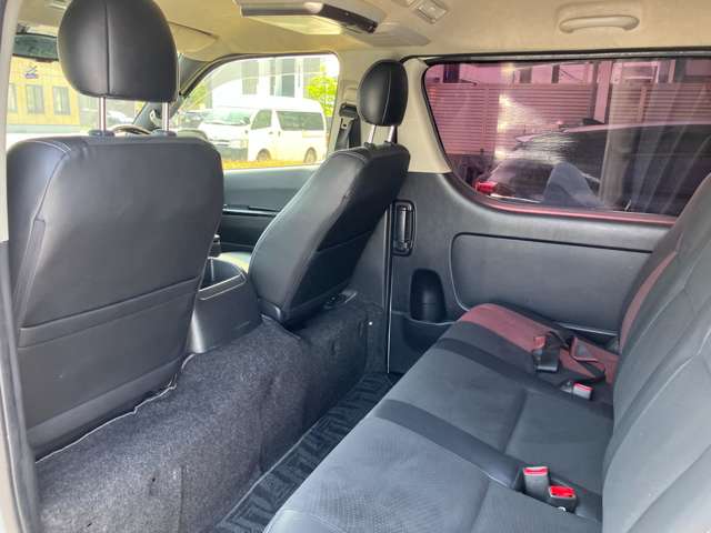 トヨタ ハイエースバン ３．０ スーパーＧＬ ダークプライム ロングボディ ディーゼルターボ ４ＷＤ H27年 (甲信越・北陸) 99