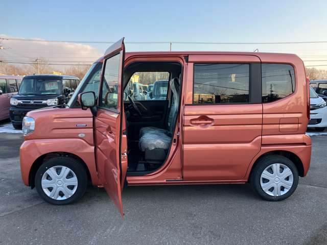 スズキ スペーシア ６６０ ハイブリッド Ｇ ４ＷＤ R6年 (北海道) 99