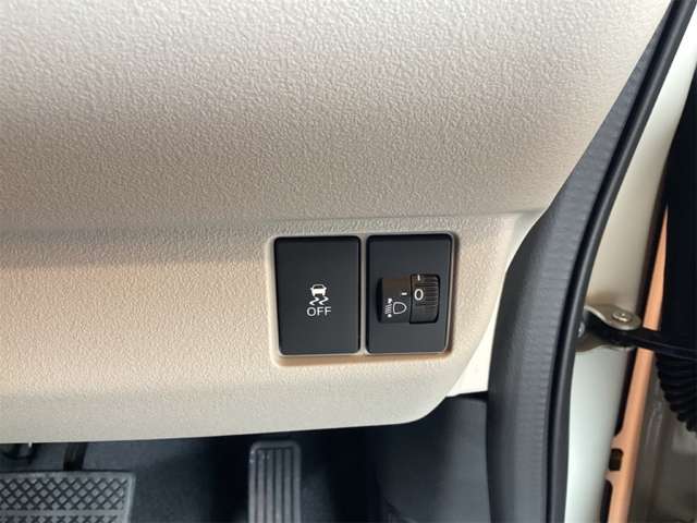ホンダ Ｎ　ＢＯＸ ６６０ R8年 (近畿) 99