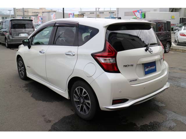 日産 ノート １．２ Ｅ－ＰＯＷＥＲ ＡＵＴＥＣＨ R1年 (東北) 99