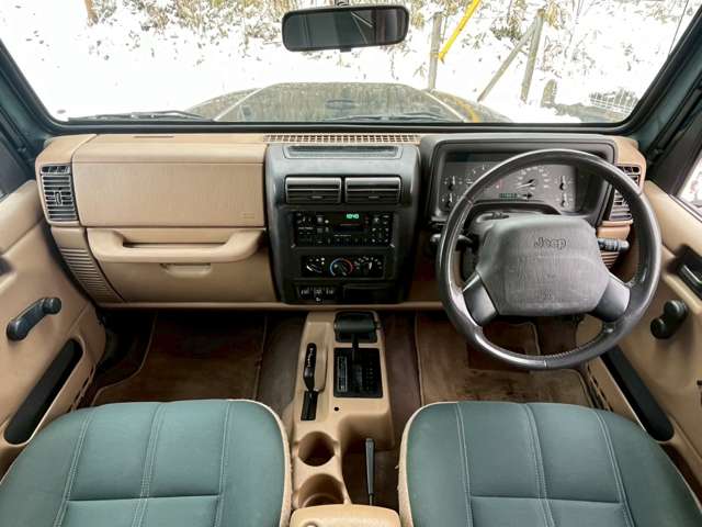 ジープ ラングラー サハラ ハードトップ ４ＷＤ H11年 (関東) 99