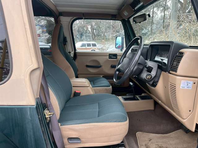 ジープ ラングラー サハラ ハードトップ ４ＷＤ H11年 (関東) 99
