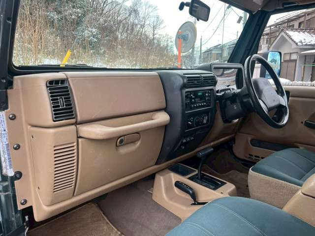 ジープ ラングラー サハラ ハードトップ ４ＷＤ H11年 (関東) 99