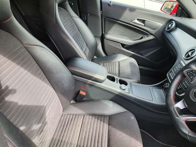 メルセデスベンツ ＣＬＡシューティングブレーク ＣＬＡ１８０ H27年 (九州・沖縄) 99