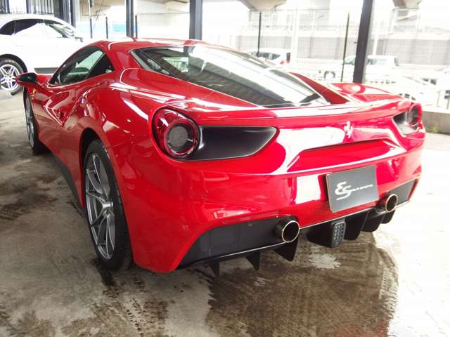 フェラーリ ４８８ＧＴＢ Ｆ１ ＤＣＴ H28年 (近畿) 99
