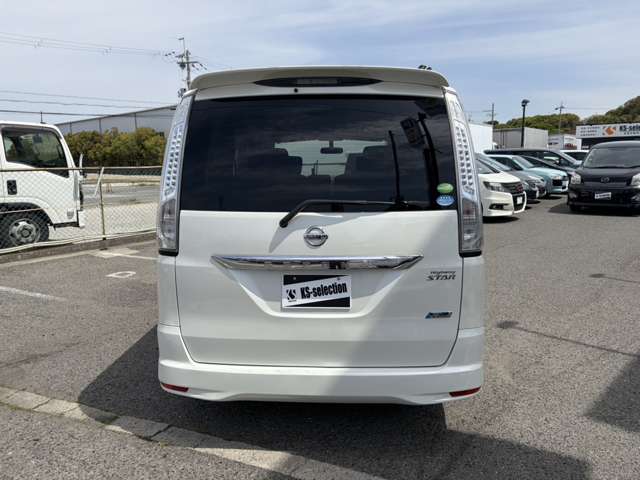 日産 セレナ ２．０ ハイウェイスター Ｇ Ｓ－ＨＹＢＲＩＤ H25年 (近畿) 99