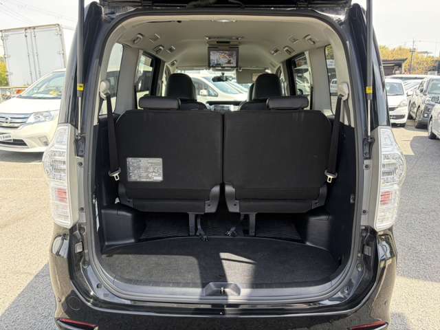 トヨタ ヴォクシー ２．０ ＺＳ 煌Ｚ H25年 (近畿) 99