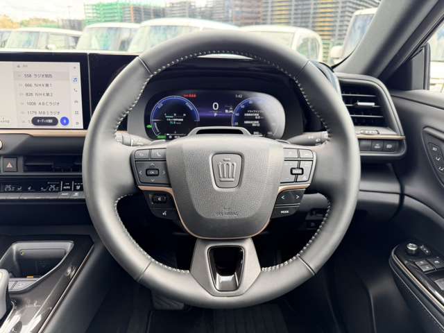 トヨタ クラウンエステート　ハイブリッド ２．５ Ｚ Ｅ－ＦＯＵＲ ４ＷＤ R7年 (近畿) 99