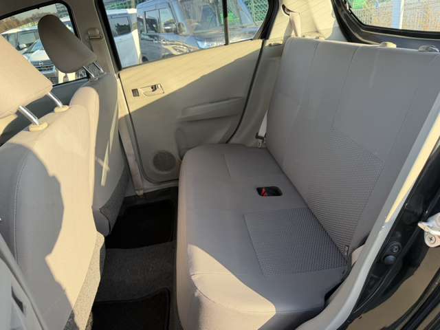 ダイハツ ミラ　イース ６６０ Ｌ H28年 (近畿) 99