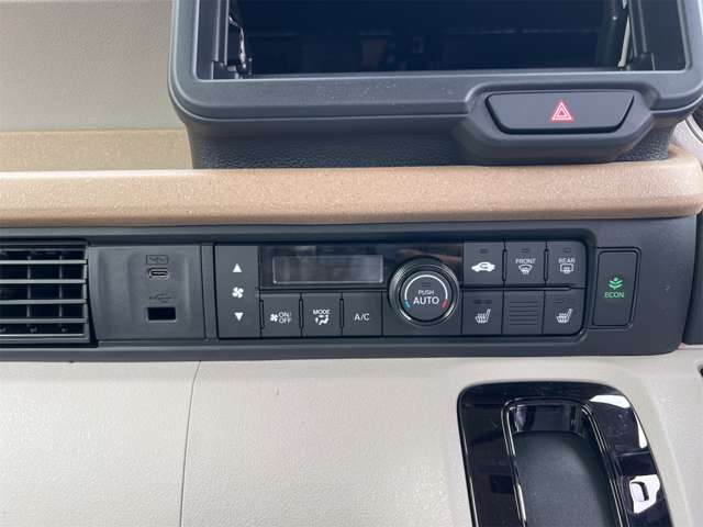 ホンダ Ｎ　ＢＯＸ ６６０ R8年 (近畿) 99