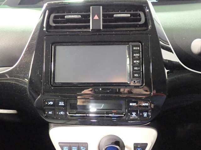 トヨタ プリウス １．８ Ｓ ツーリングセレクション H30年 (近畿) 99