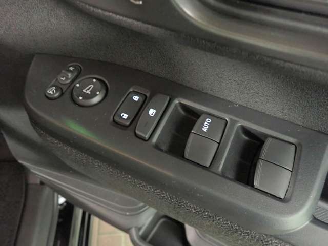ホンダ Ｎ　ＢＯＸ ６６０ R6年 (近畿) 99