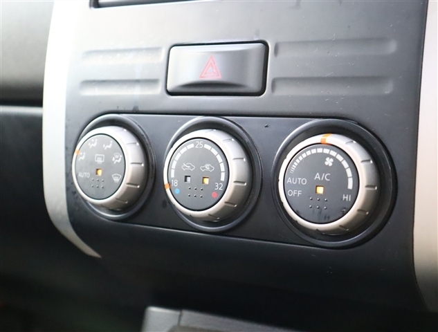 日産 エクストレイル ２．０ ２０Ｘ ４ＷＤ H21年 (関東) 99