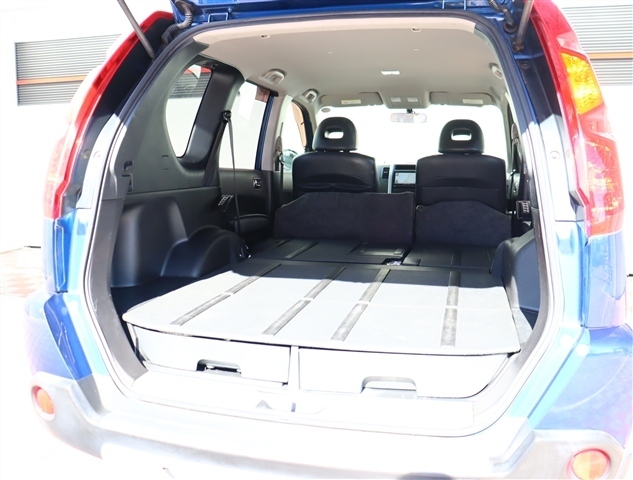 日産 エクストレイル ２．０ ２０Ｘ ４ＷＤ H21年 (関東) 99
