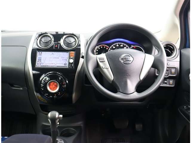日産 ノート １．２ Ｘ ＤＩＧ－Ｓ H28年 (関東) 99