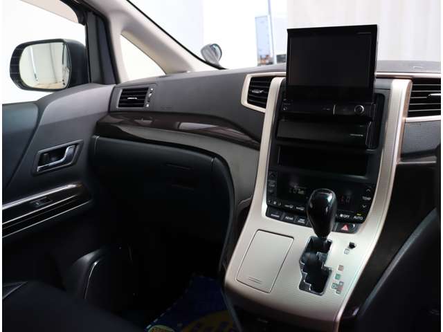 トヨタ ヴェルファイア ２．４Ｚ　ゴールデンアイズ H25年 (関東) 99