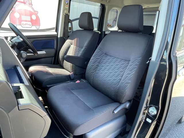 トヨタ ルーミー １．０ カスタム Ｇ－Ｔ R1年 (関東) 99