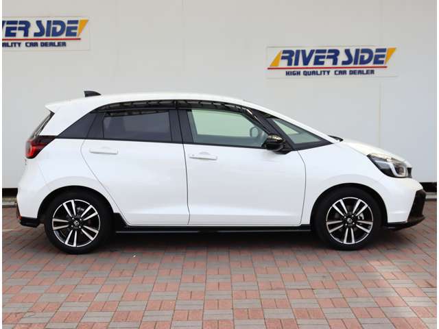 ホンダ フィット　ハイブリッド １．５ Ｅ：ＨＥＶ ＲＳ R6年 (関東) 99