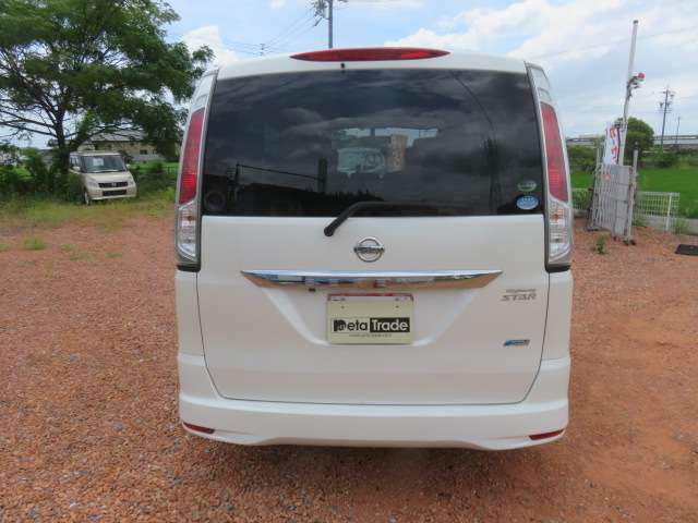 日産 セレナ ２．０ ハイウェイスター Ｖセレクション H23年 (東海) 99