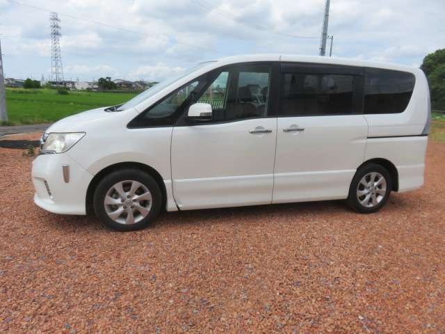 日産 セレナ ２．０ ハイウェイスター Ｖセレクション H23年 (東海) 99