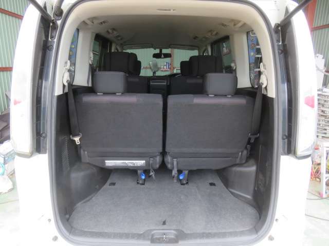 日産 セレナ ２．０ ハイウェイスター Ｖセレクション H23年 (東海) 99