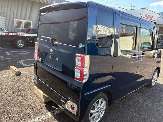 トヨタ ピクシス　メガ ６６０ Ｌ ＳＡＩＩＩ R4年 (東海) 99