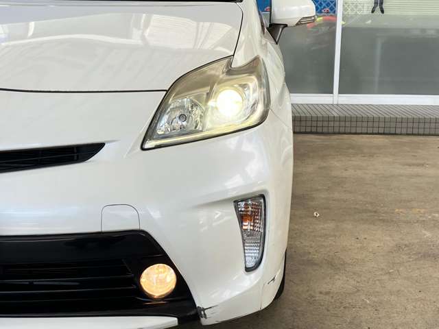 トヨタ プリウス １．８ Ｓ H27年 (東海) 99