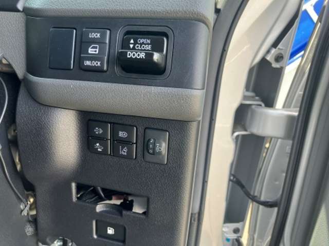 トヨタ コースター ２．８ＤＴ R7年 (東海) 99