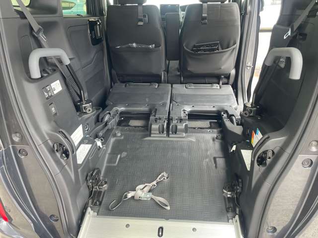 ホンダ Ｎ　ＢＯＸ カスタム ６６０ Ｌ スロープ R4年 () 99