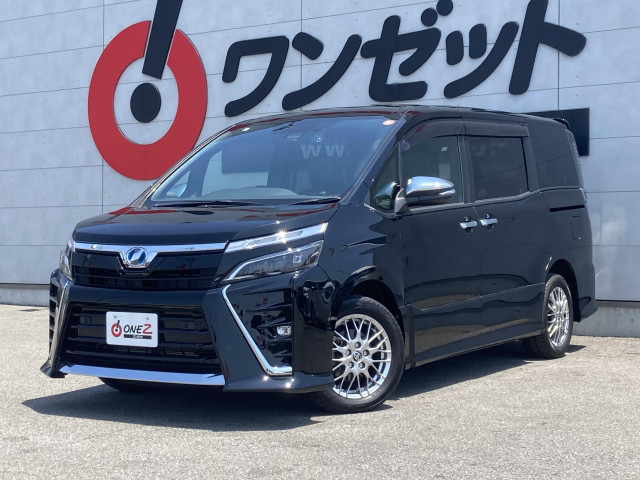 トヨタ ヴォクシー １．８ ハイブリッド ＺＳ 煌ＩＩＩ R3年 (四国) 99