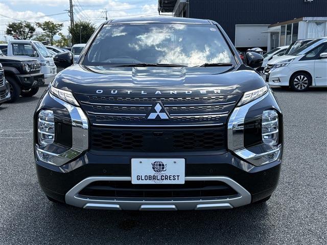 三菱 アウトランダーＰＨＥＶ ＰＨＥＶ ２．４ Ｐ ４ＷＤ R5年 (九州・沖縄) 99