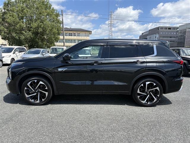 三菱 アウトランダーＰＨＥＶ ＰＨＥＶ ２．４ Ｐ ４ＷＤ R5年 (九州・沖縄) 99