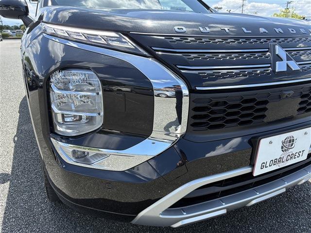 三菱 アウトランダーＰＨＥＶ ＰＨＥＶ ２．４ Ｐ ４ＷＤ R5年 (九州・沖縄) 99